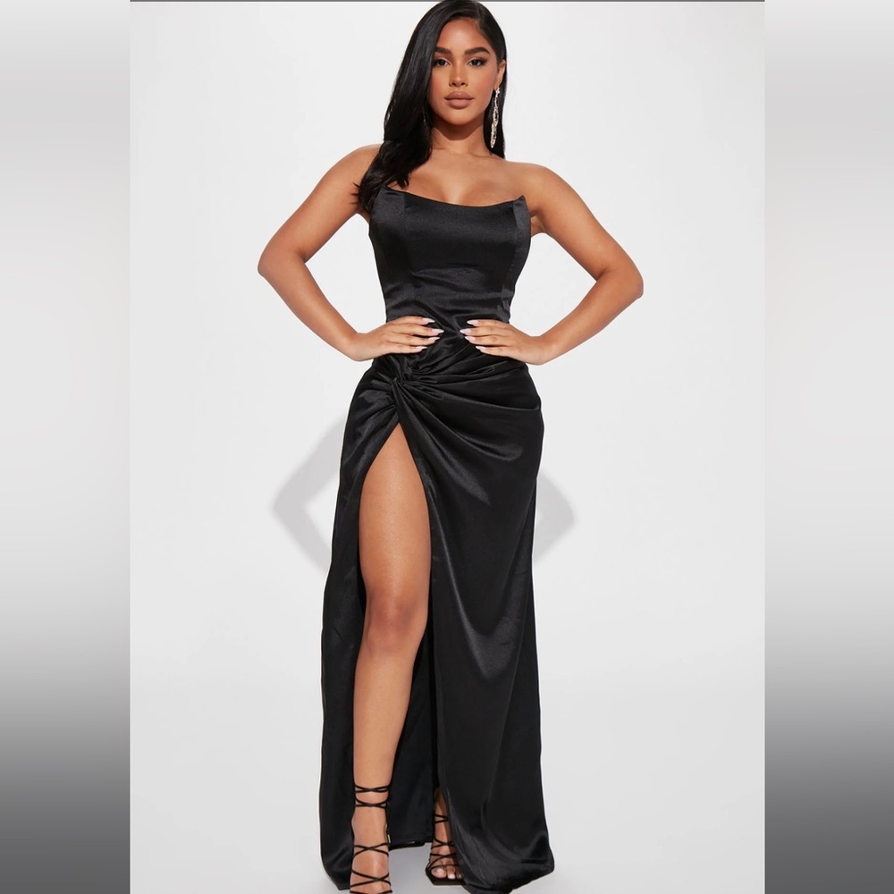 Teagan Satin Maxi Dress Set - Black - Large